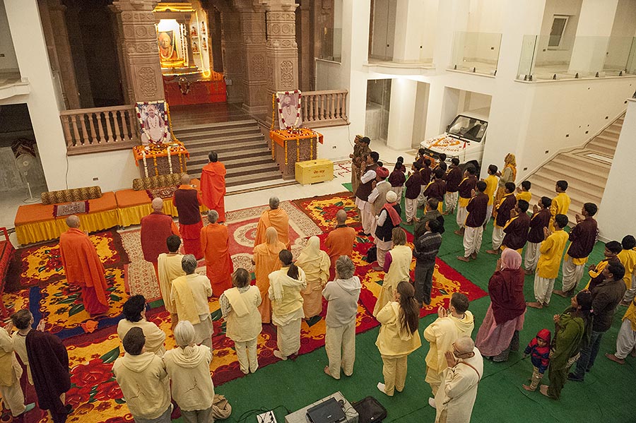 Sri Mahaprabhuji's  Mahasamadhi Satsang in Guruji's temple  